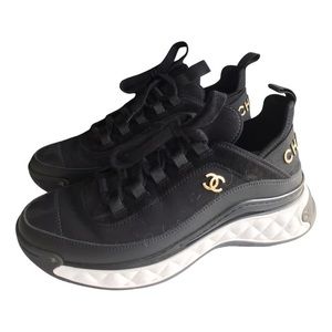 Chanel sneakers 7.5 38